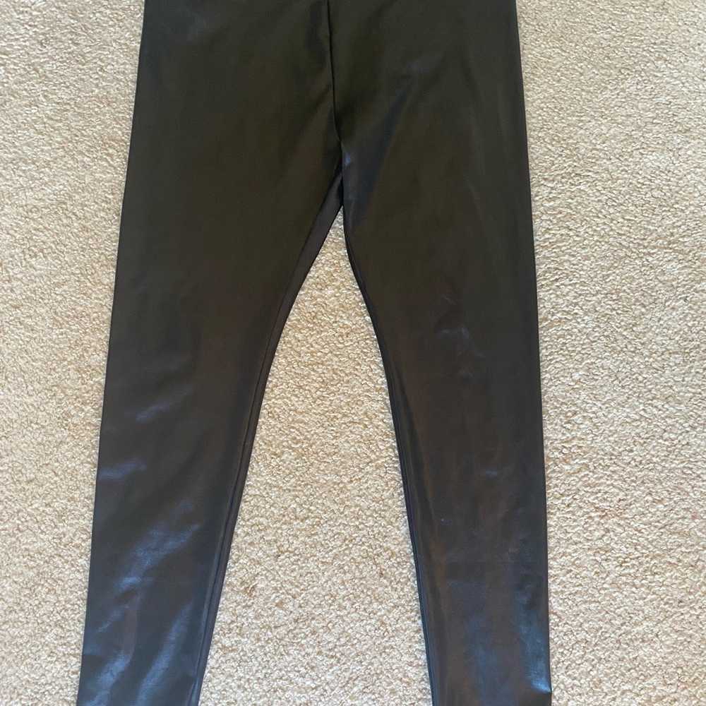 Wild Fable Liquid Leggings